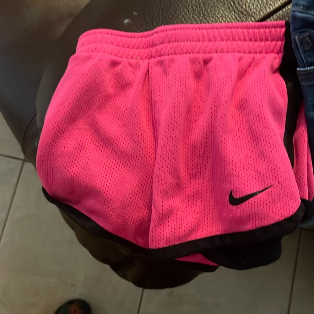 New cute black and pink activewear